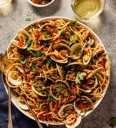 clams casino pasta|Spaghetti with Clams a la Casino — Zestful Kitchen.